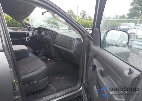 2005 Dodge Ram 1500 St/Slt z USA, uszkodzony, nr VIN 1D7HU18NX5S113808